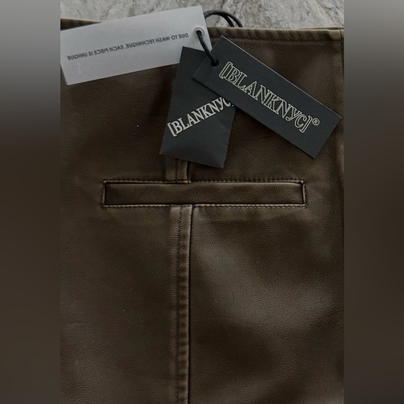 NWT BLANK NYC Washed Faux Leather Button-Down Miniskirt Size 28 - Picture 8 of 14